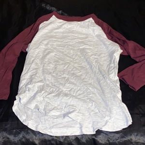 Baseball tee